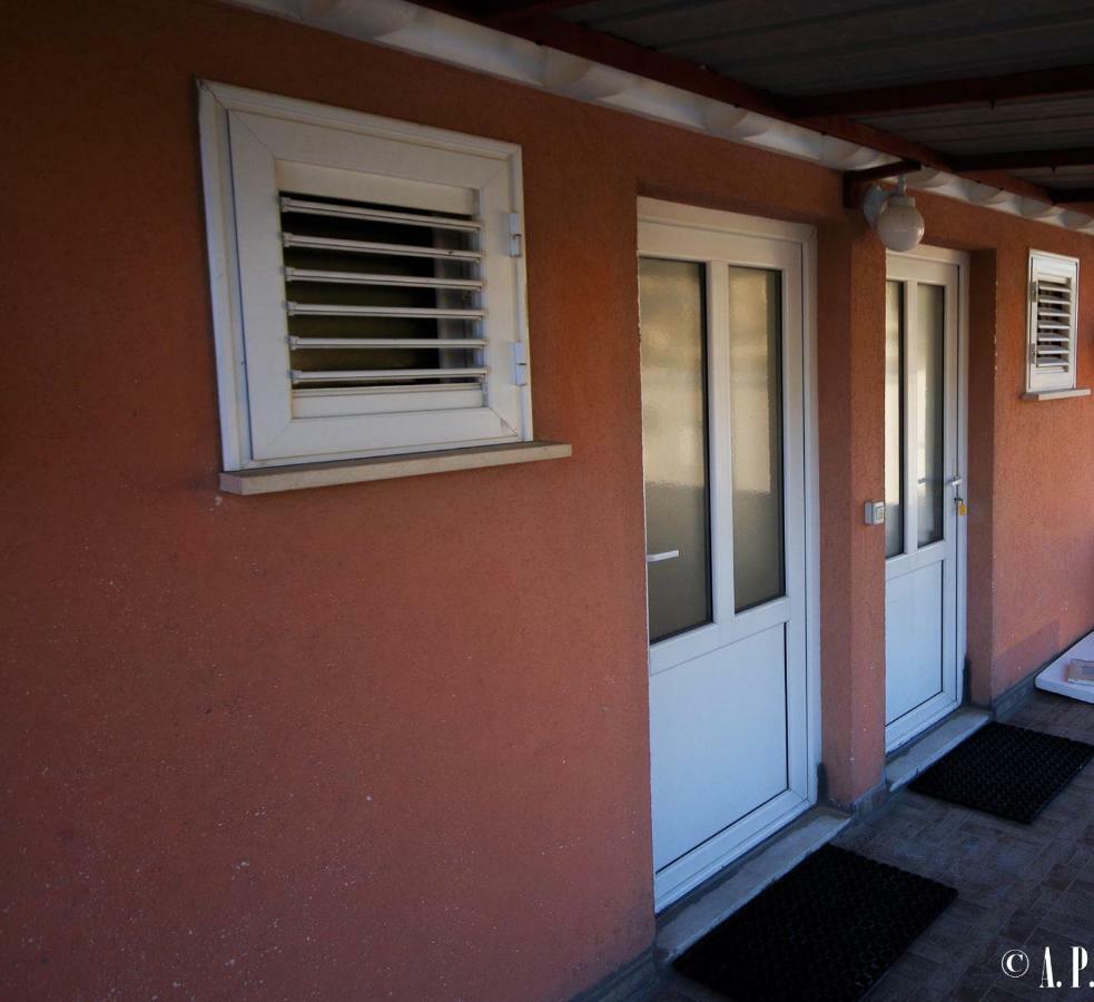 Sandra Apartments Konavle 外观 照片